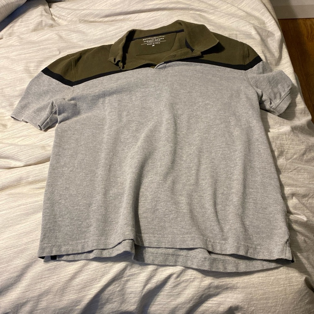 Banana Republic Pique polo